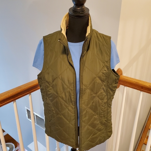 Vest - Picture 2 of 2